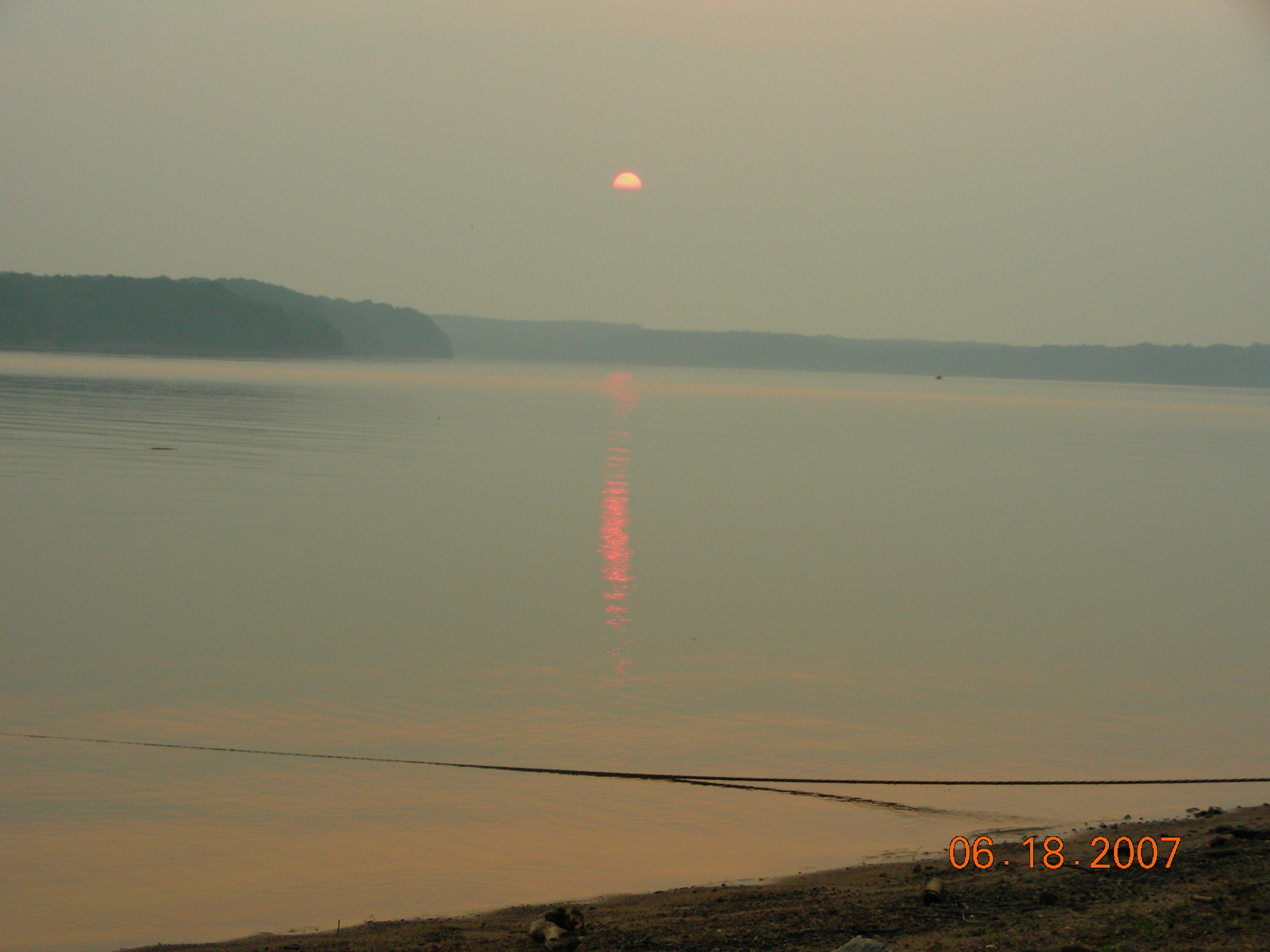 ./2007/Kerr Lake Eagles Nest/June18/DSCN1293.JPG